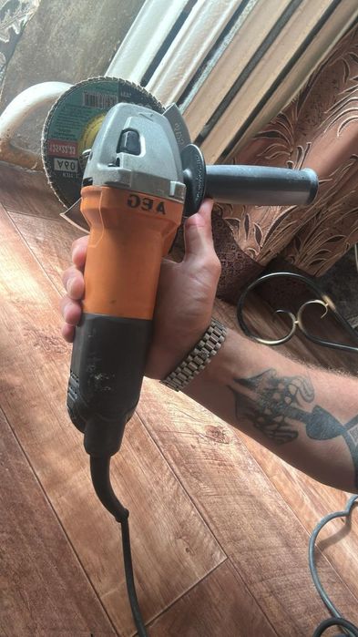 Болгарка б/у в отличном состоянии