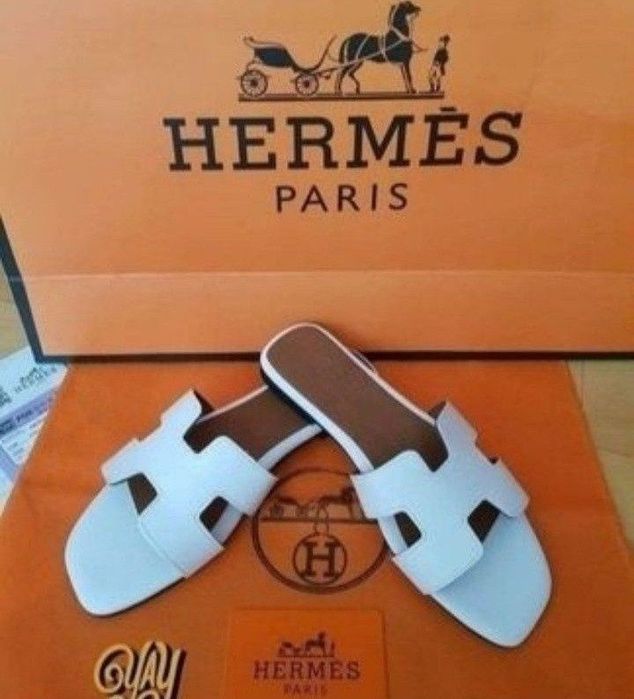 Papuci damă/șlapi,import Italia, diverse mărimi,saculet, etichetă