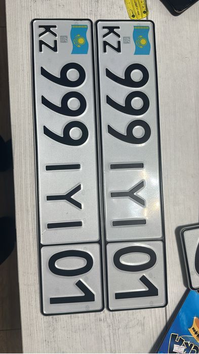 Дубликаты и сувенирные номеров