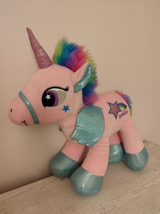 Плюшени еднорози