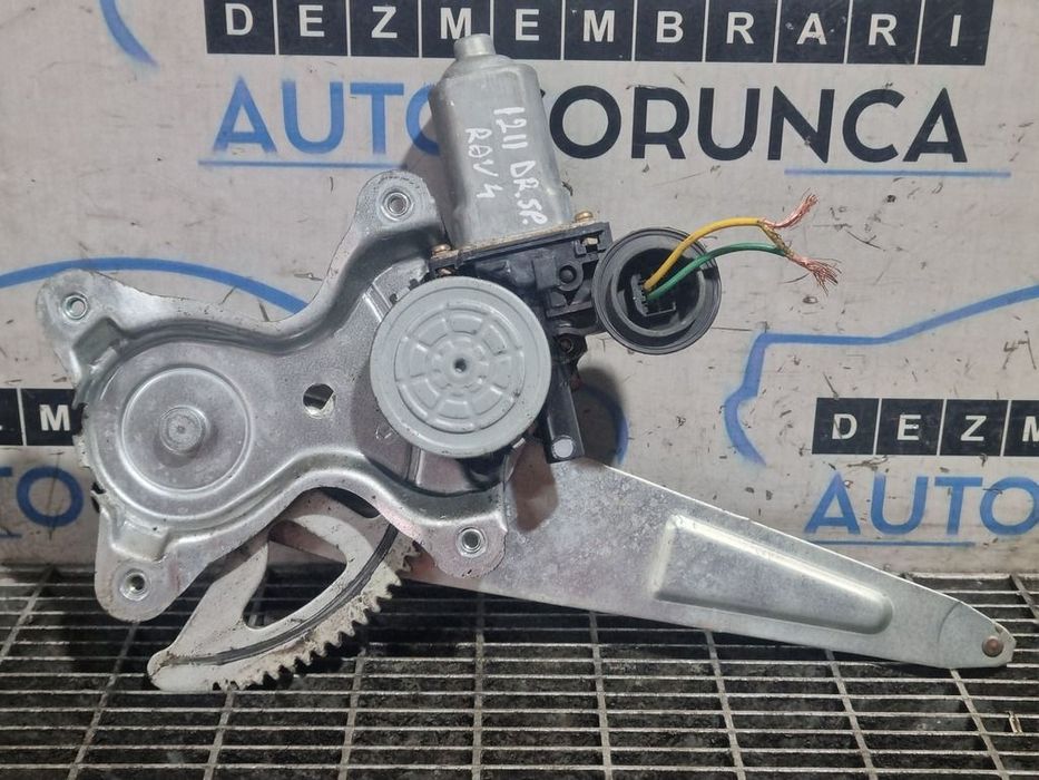 Macara dreapta spate Toyota RAV 4 II 2002 - 2006 SUV 4 Usi (1211)