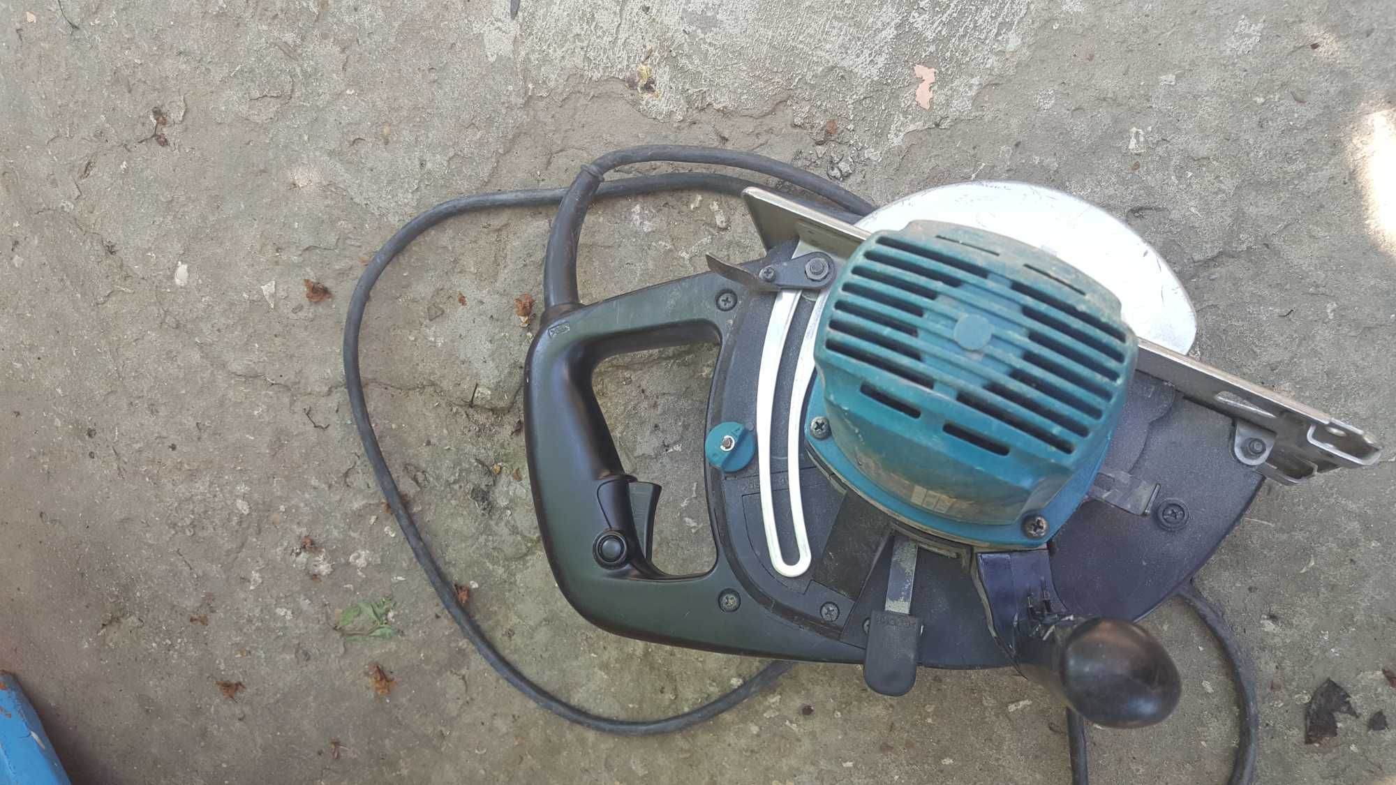 Circular Makita 4131