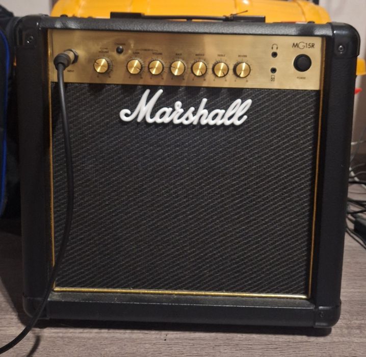 Marshall MG15GR Транзисторен усилвател/Комбо
усилват
