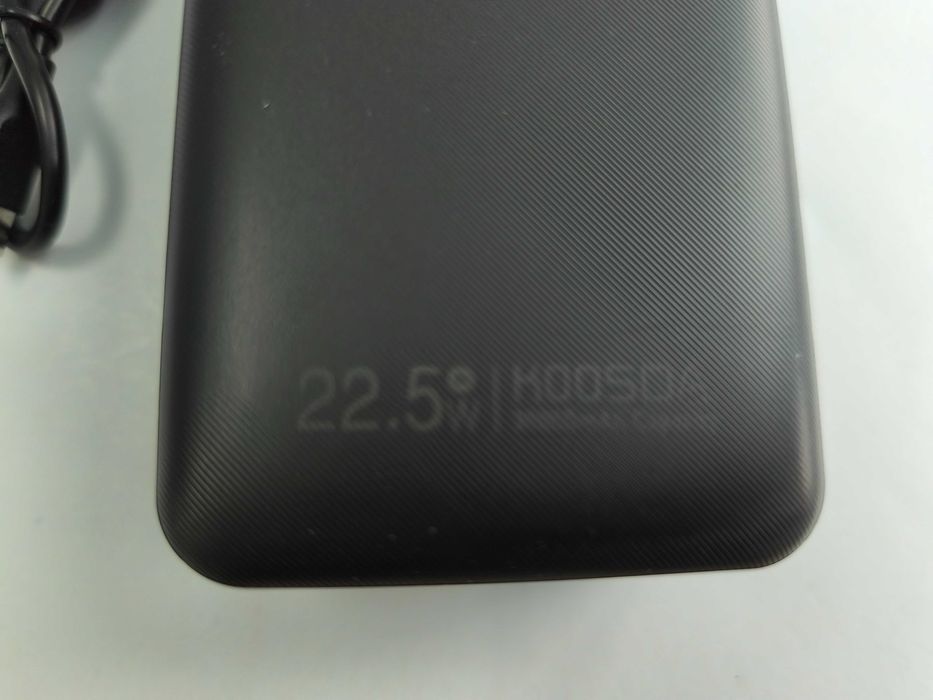 Baterie externa - power bank 30000 mAh 22,5 W