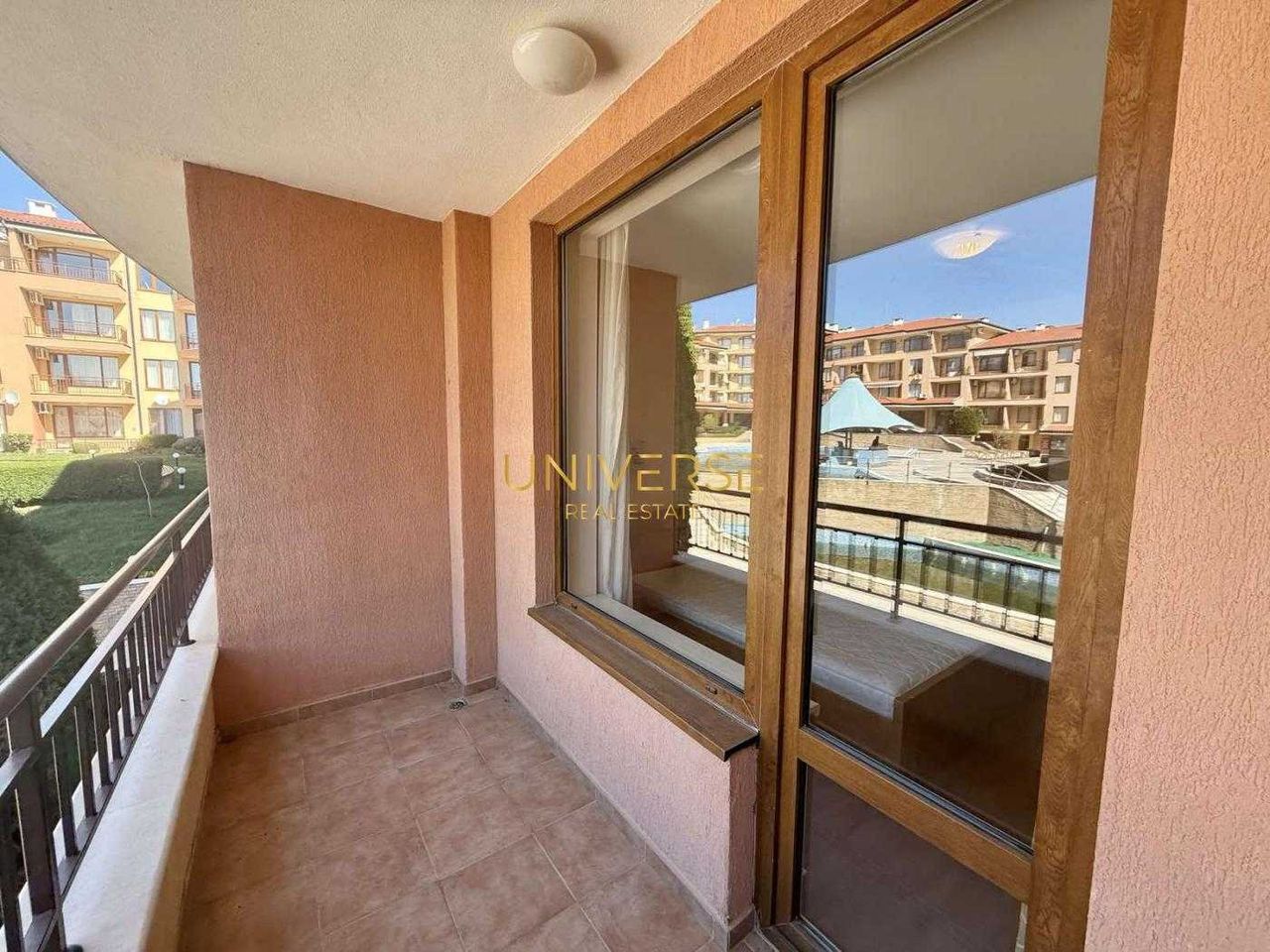 Продава се Двустаен апартамент в Свети Влас - 65 кв.м за 1424 €/кв.м - Снимка #13