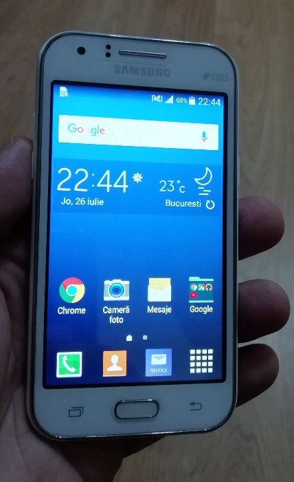 Samsung Galaxy J 1