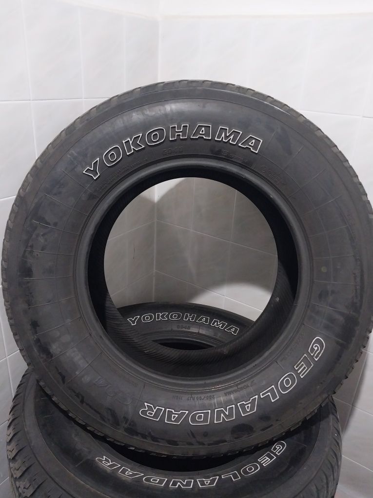 Rabochi shina (balon) Toyota 285/65R17 sotiladi holati yaxshi