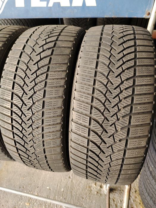 225/45 R18 V XL Semperit Speed-Grip3 iarnă M+S