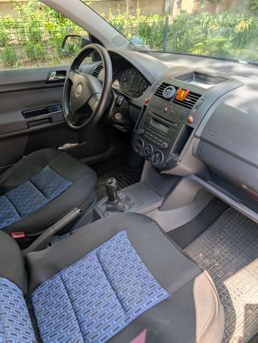 Vând Volkswagen Polo 1.2