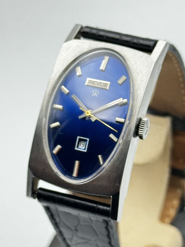 Revue Thomen Automatic Vintage Tank Syle