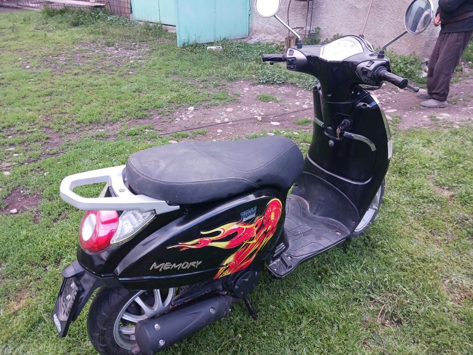 De vânzare scuter 49