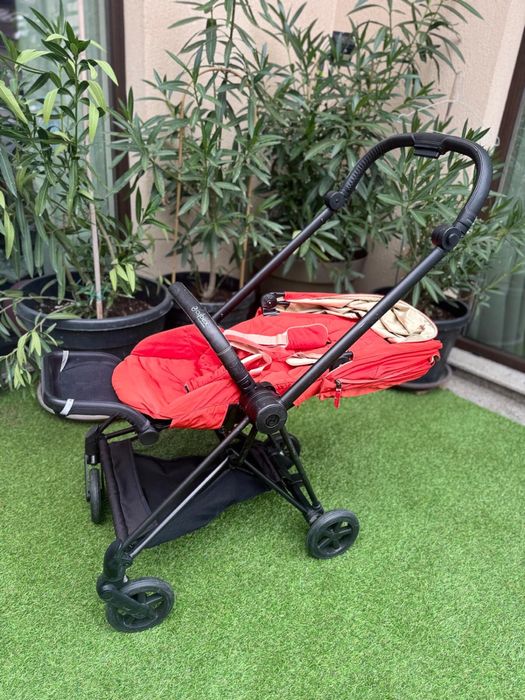 Cybex Mios- Matt Black