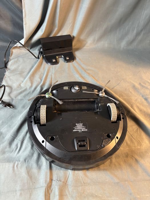 !!lipsa perie!!!IRobot Roomba I7+ (I7556) Robot Aspirator