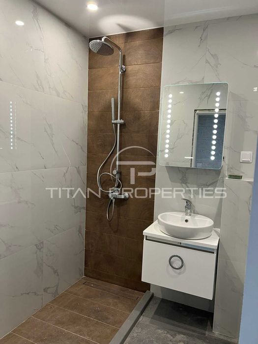 Продава се Двустаен апартамент в Пловдив, Тракия - 81 кв.м за 2035 €/кв.м - Снимка #10