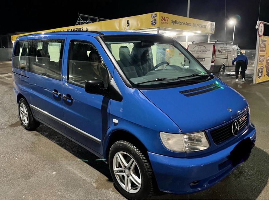 Mercedes Vito 8+1 Locuri Inmatriculat RO in stare impecabila