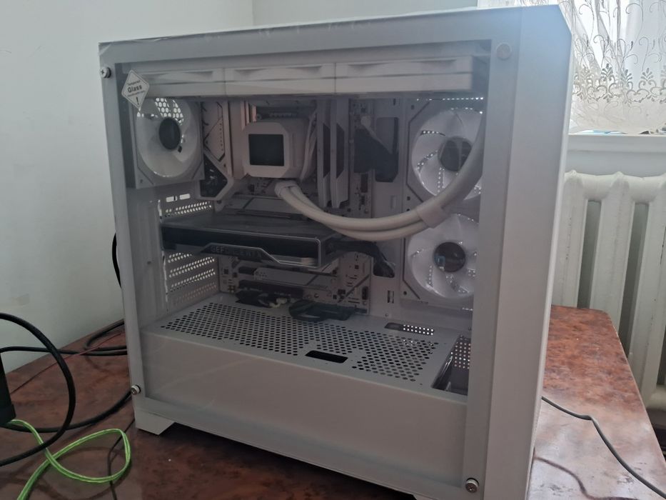 i9 14900K. Asus z790 ayw wifi