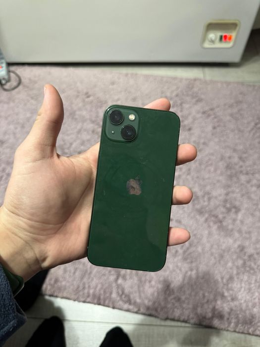 Продам Iphone 13 зеленый 256gb