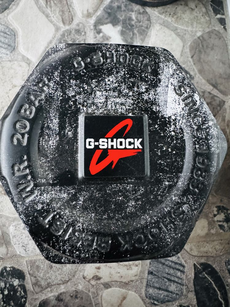 Часовник Casio G-SHOCK