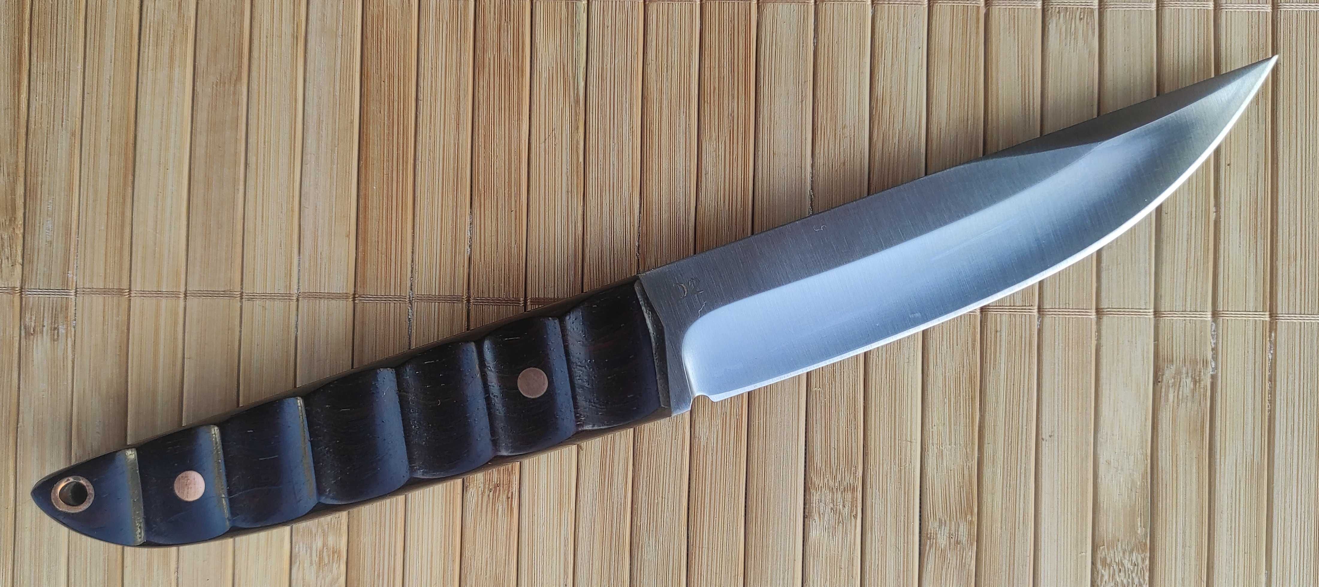 Ловен нож - bushcraft - D2