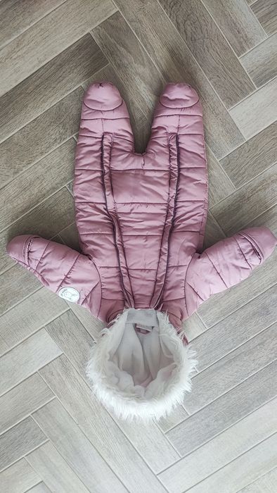 Бебешки космонавт