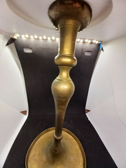 Свещник Викториянски