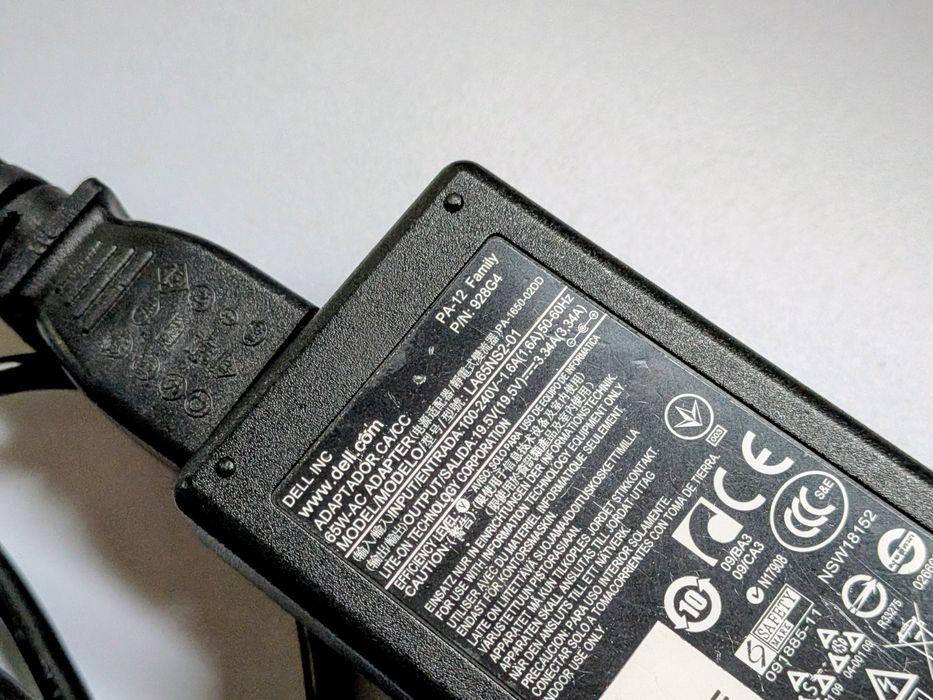 Incarcator original Dell 19.5V 65W 3.4A LA65NS2-01