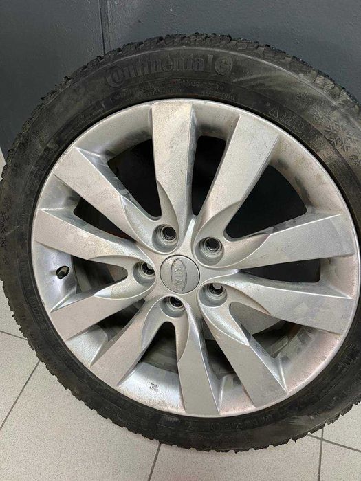 Шины с дисками Continental 4шт.