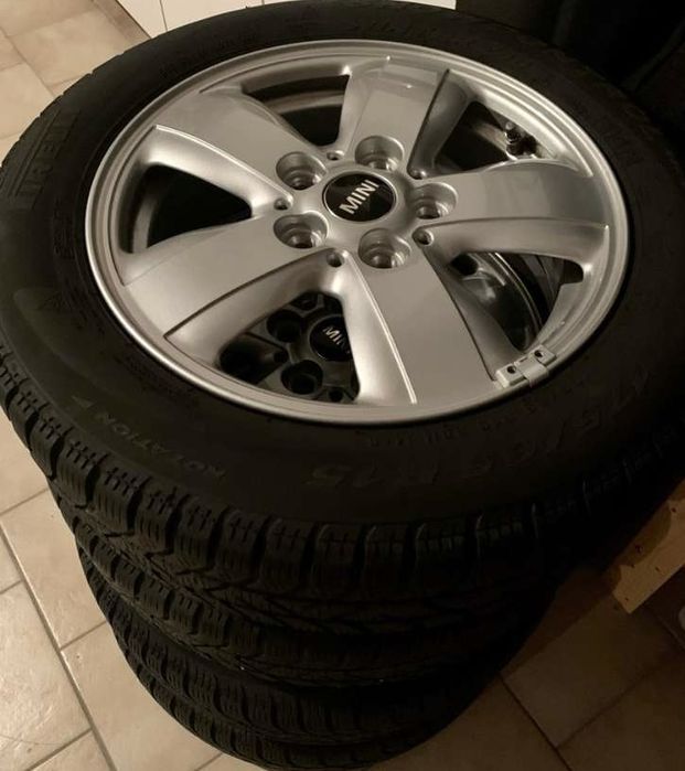 Vand jante+anvelope de iarnă Mini originale