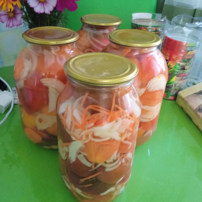 Продам резаные помидоры