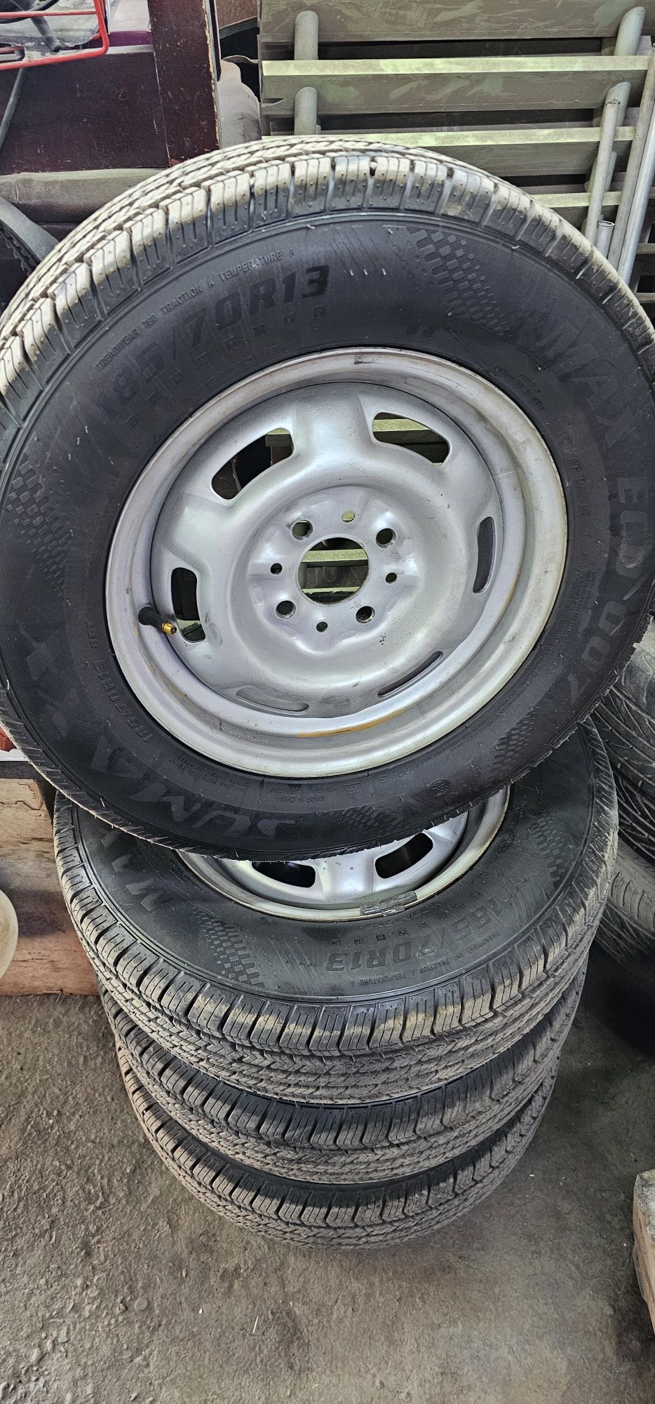 Продам шины r13/185/70