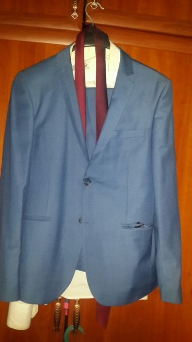 Продам костюмы проиводства Турция