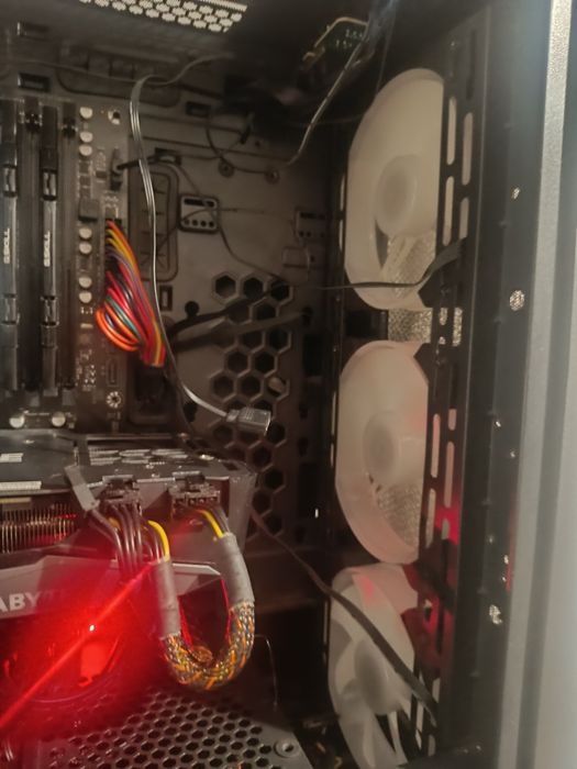 PC GAMING | Ryzen 5 5600X | RTX 3070 8GB | 16GB RAM | SSD 512GB