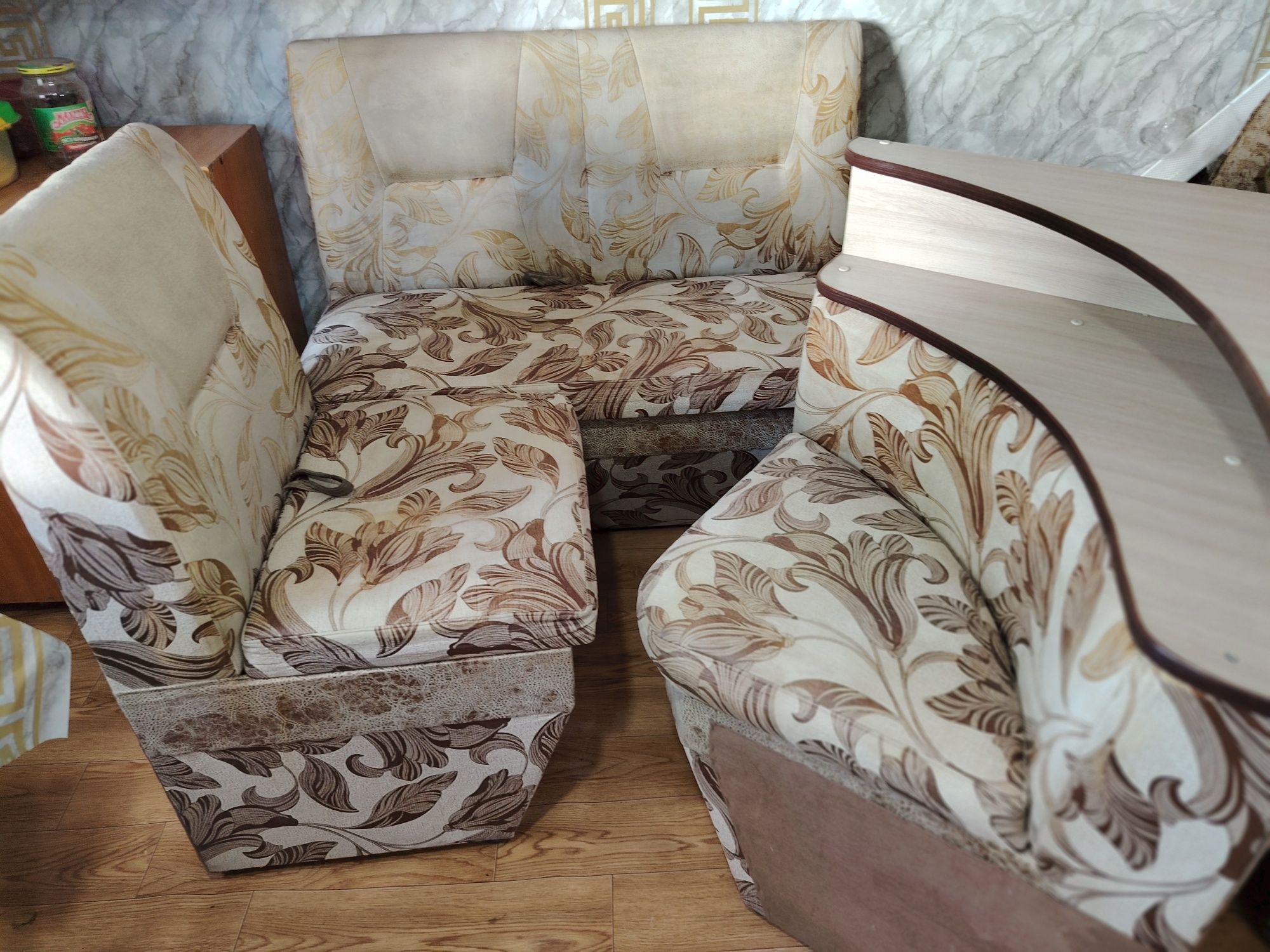 Продам кухонную зону