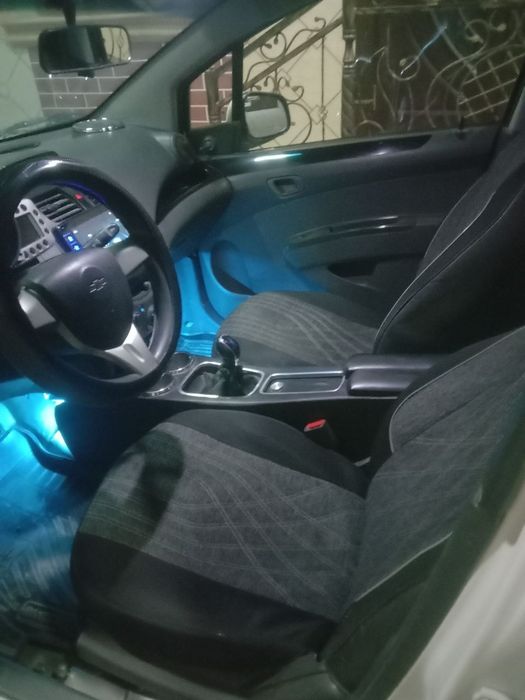 Спарк сотилади метанда