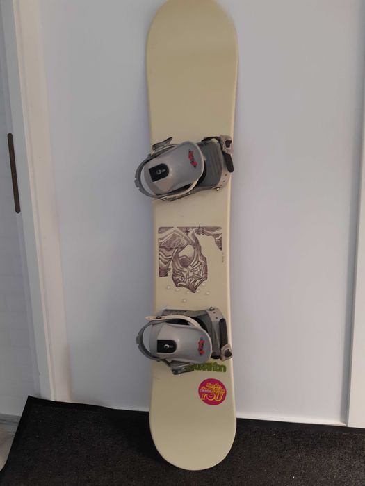 Placa snowboard Nitro 144 cm cu legaturi M