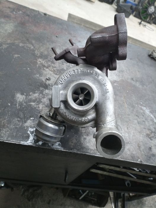 Турбо 1752 хибрид голф 4 Ауди а3  Сеат леон