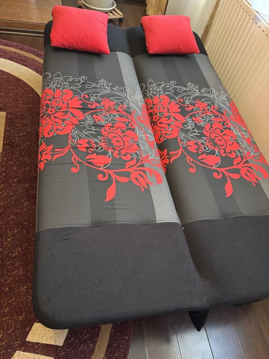 Vand canapea extensibila 3 locuri
