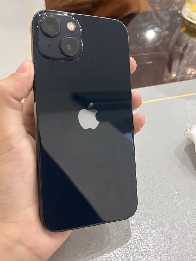 Продается Iphone 13
