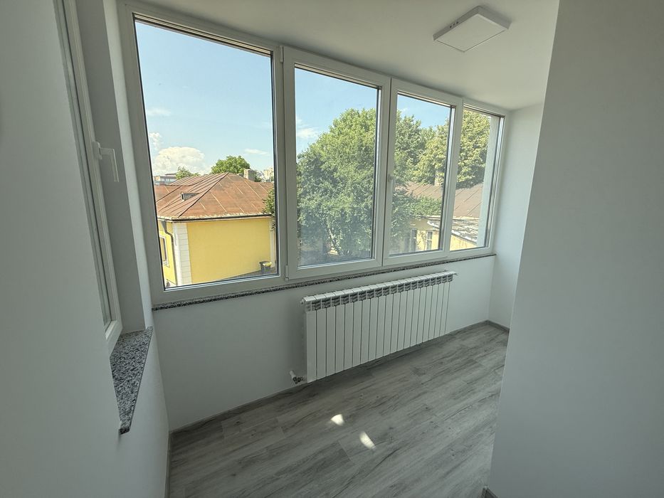 Spatiu comercial NOU 100mp ultracentral