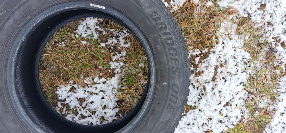 Anvelope 215/60/16 bridgestone
