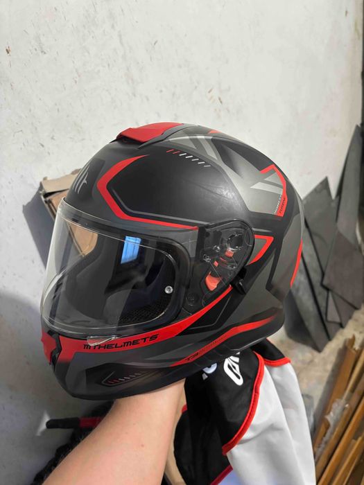 Каска MT Thunder 3