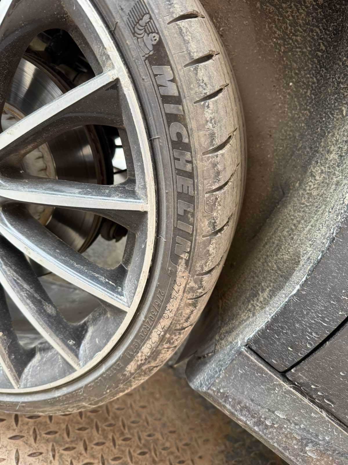Гуми Мишелин спорт + джанти 275/30/20 275/35/20 гр София, куриери