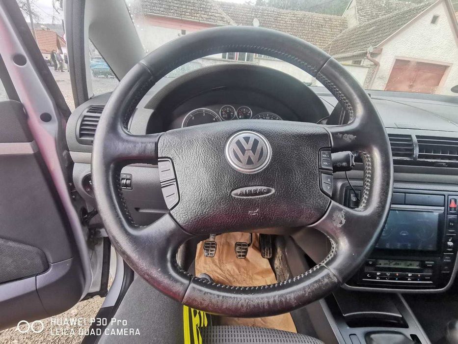 Volkswagen Sharan Pacific edition– 2.0 TDI – 140 CP – 7 Locuri – 2007