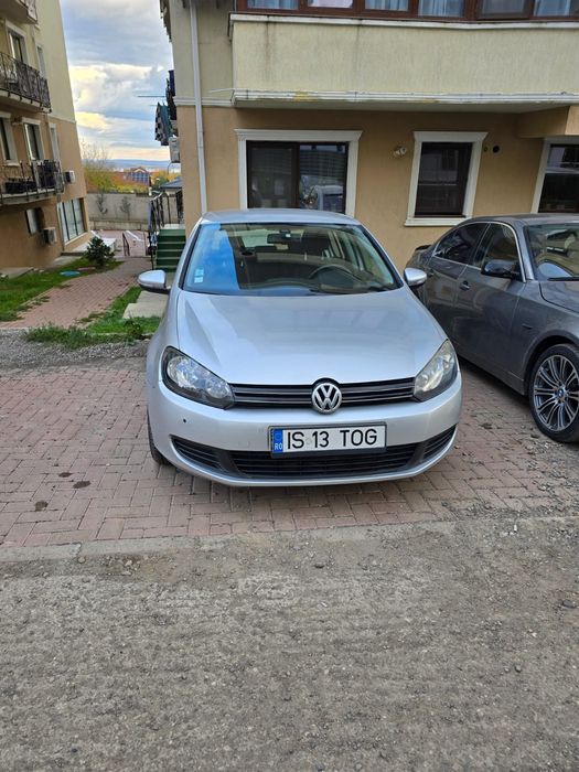 Volkswagen Golf VI