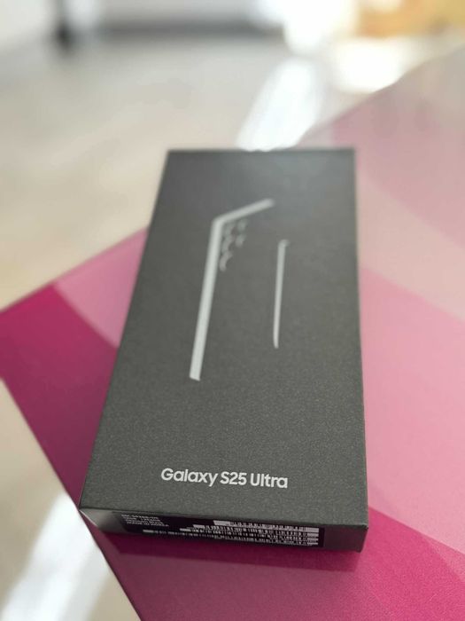 SAMSUNG Galaxy S25 Ultra, 256GB, Titanium Black SIGILAT