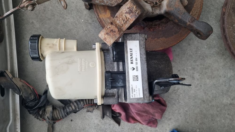 Caseta și pompa servo Dacia Logan 1.5 2007