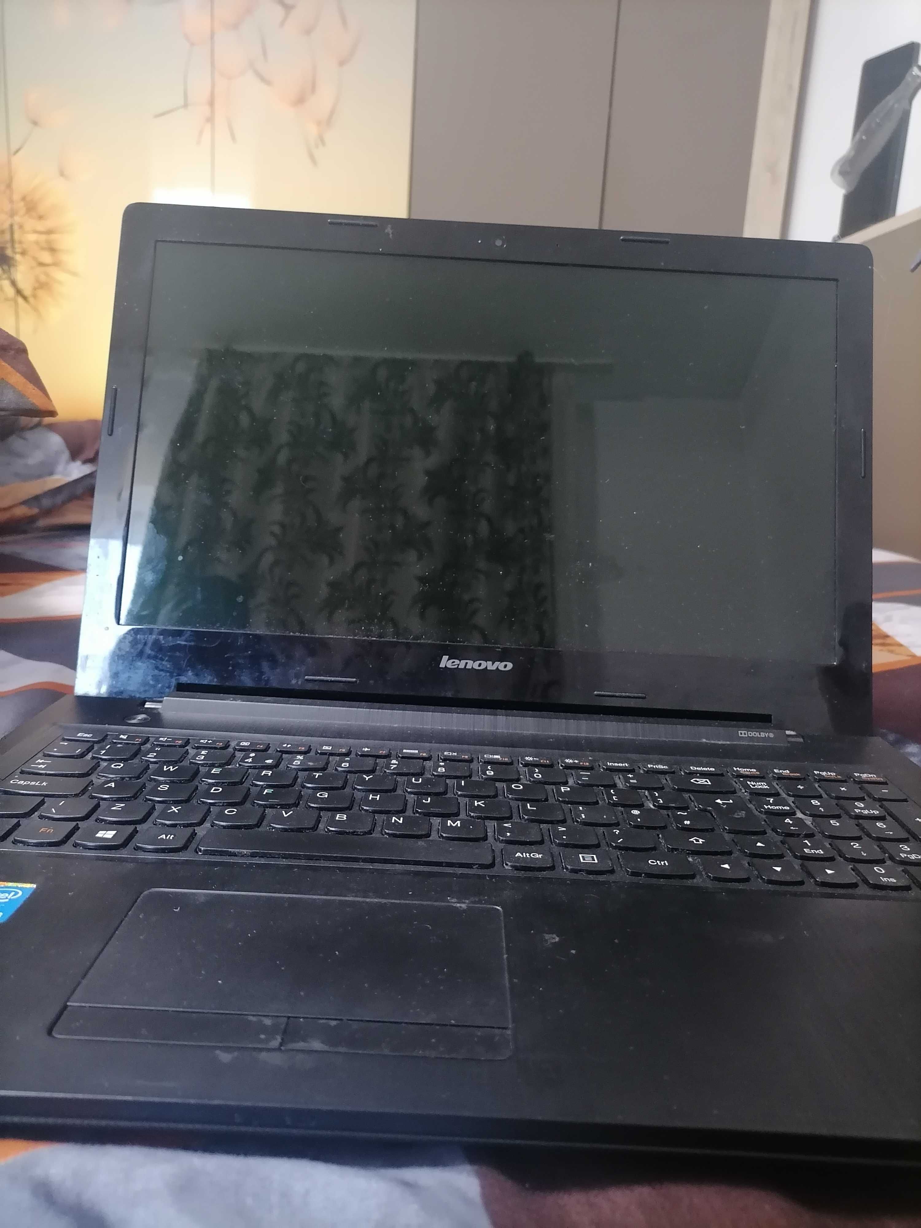 Vând laptop lenovo g50-80 nefuncțional,doar pentru piesele funcționale