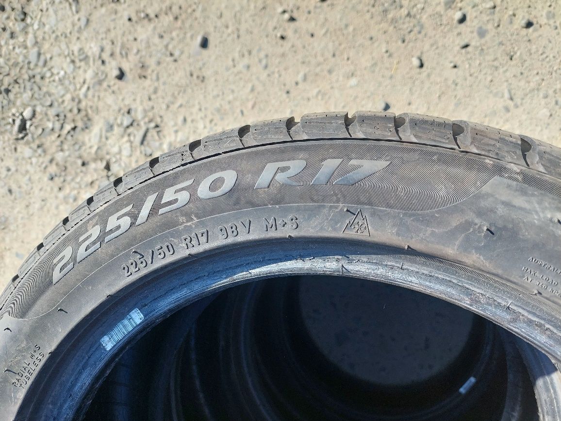 225 50 17 Pirelli m + s patru bucăți