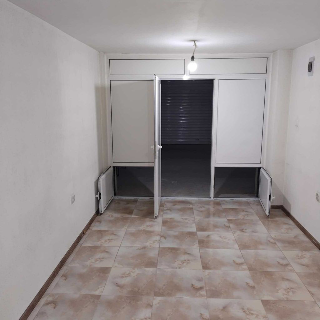 Продава се Гараж / Паркомясто в Стара Загора, Опълченски - 20 кв.м за 730 €/кв.м - Снимка #4