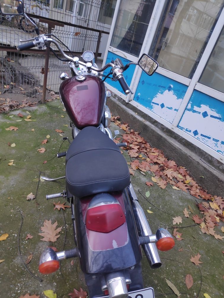Honda shadow vt 600